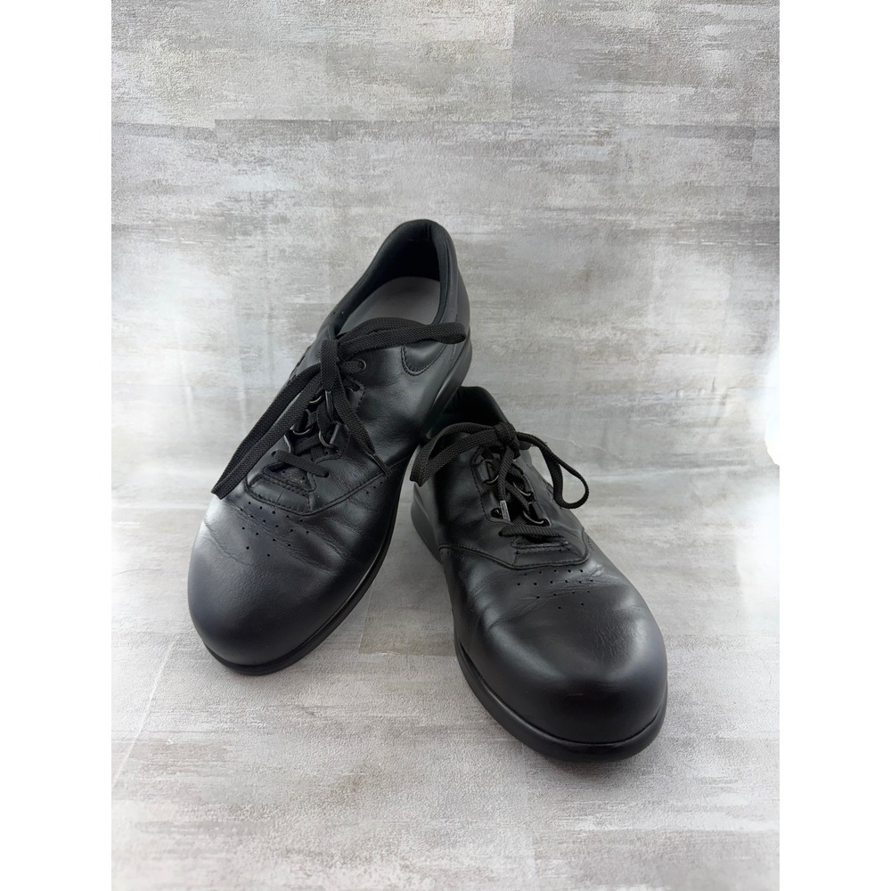 SAS Tour Women Sz 9.5 WWW Wide Black Leather Lace Up Walking Comfort Shoes
